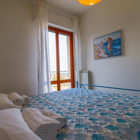La Terrazza - By Ligooria Leilighet Pietra Ligure Eksteriør bilde